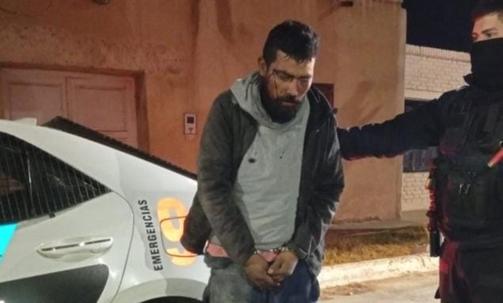 Entró a robar a una casa, huía con el botín y lo atrapó la policía