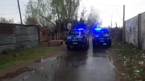 Macabro crimen: hallaron un cadáver calcinado en el interior de una bolsa de arena