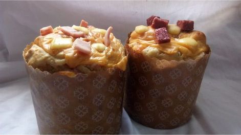 Reversionó el tradicional pan dulce a salado y se volvió viral