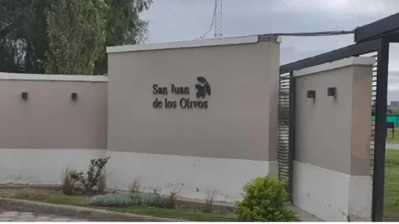 El miércoles, los sujetos ingresaron a una vivienda en el barrio San Juan de los Olivos, en Rawson.