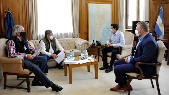 Desde el Ministerio del Interior elogiaron a Moyano y a los camioneros