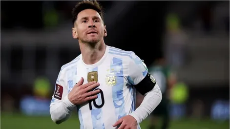 Con Messi y muchos jóvenes, Scaloni dio a conocer la lista para enfrentar a Brasil en San Juan