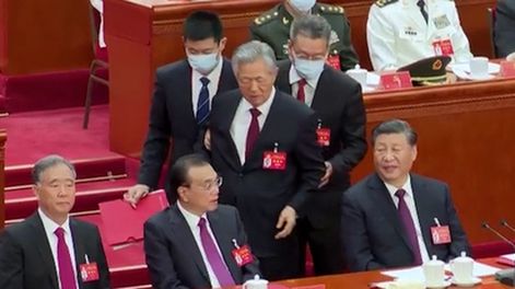 Sacaron a la fuerza del Congreso al expresidente de China
