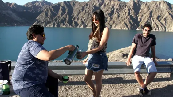 El turismo interno avanza lento y exige permiso