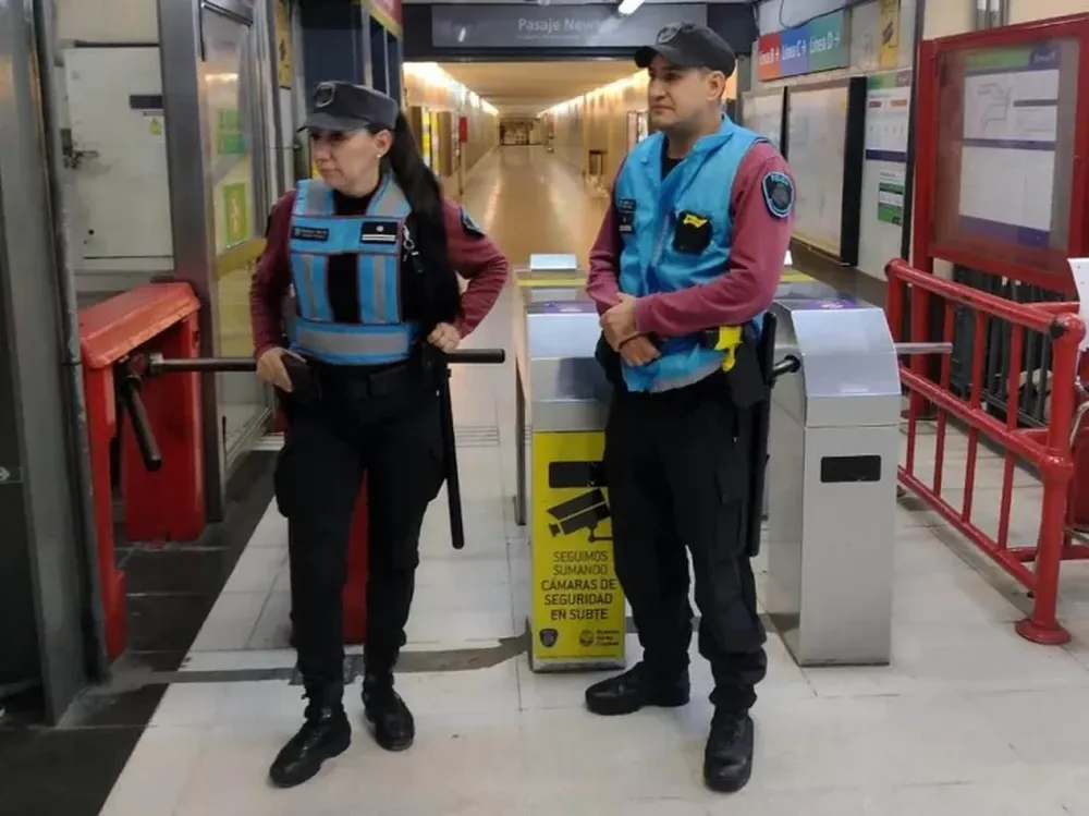 La Policía de la Ciudad de Buenos Aires comenzó a usar las pistolas Taser