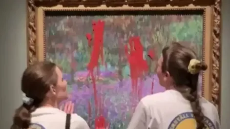 Activistas vandalizaron un cuadro de Monet en Suecia