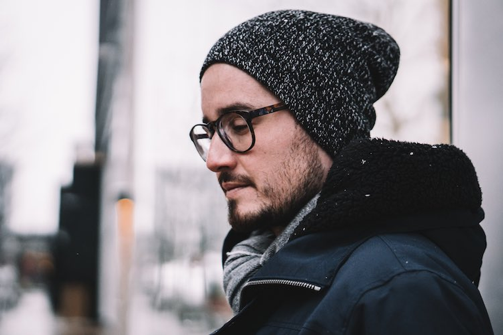 Furor en las redes: el accesorio que es tendencia absoluta para los hombres este invierno y que destronó a las bufandas
