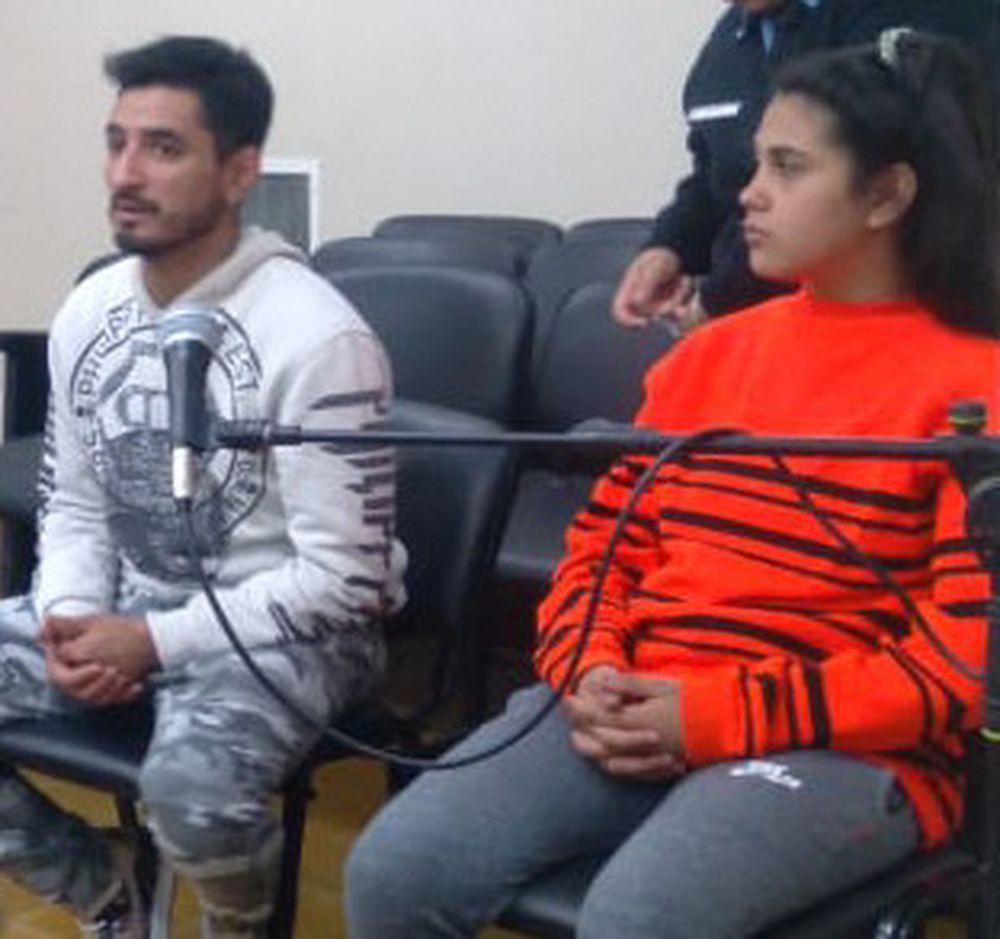 FABRICIO GABRIEL  BARTOLACCINI y su pareja, Tiziana Verón, fueron condenados ayer luego de reconocer que se metieron a robar a la joyería Grossi. Ella cumplirá el castigo sin encierro.