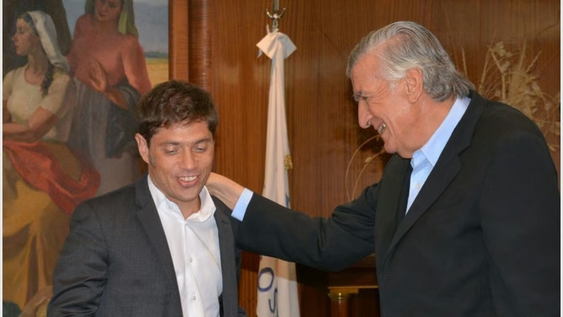 Una relación de larga data. Gioja y Kicillof en abril del 2017.-