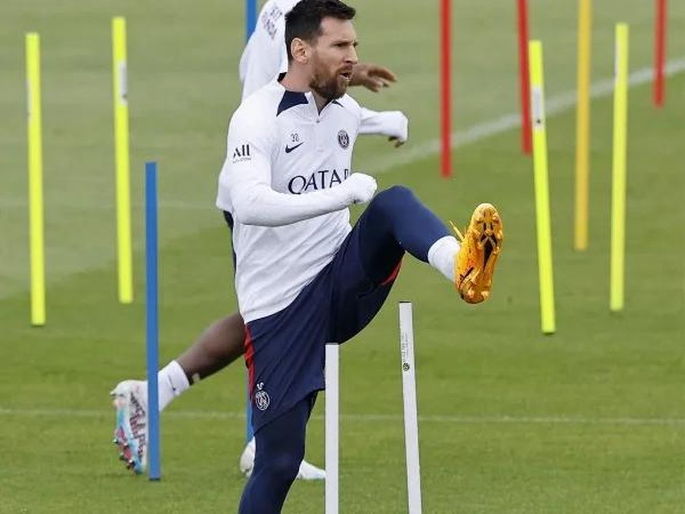 El DT del PSG anunció que Messi será titular el sábado ante Ajaccio