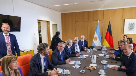 Alberto denunció que la deuda ahoga a los países de la región