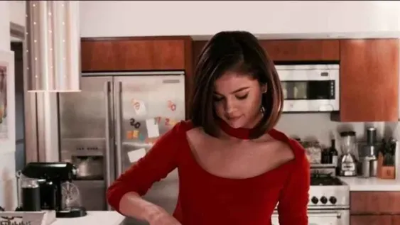 ¿Selena Gómez deja la música por la cocina?