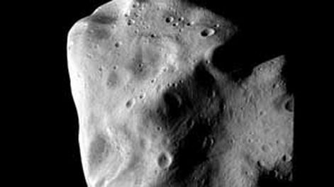 Dos asteroides pasarán hoy cerca de la Tierra