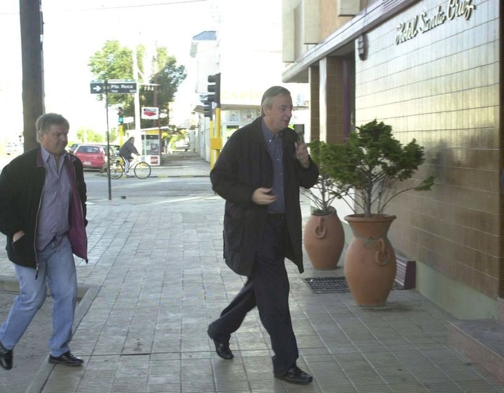 Cómo funcionaban los vuelos para llevar dinero de coimas a Santa Cruz