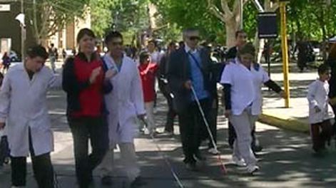 Los sanjuaninos conmemoran el “Día del Bastón Blanco”