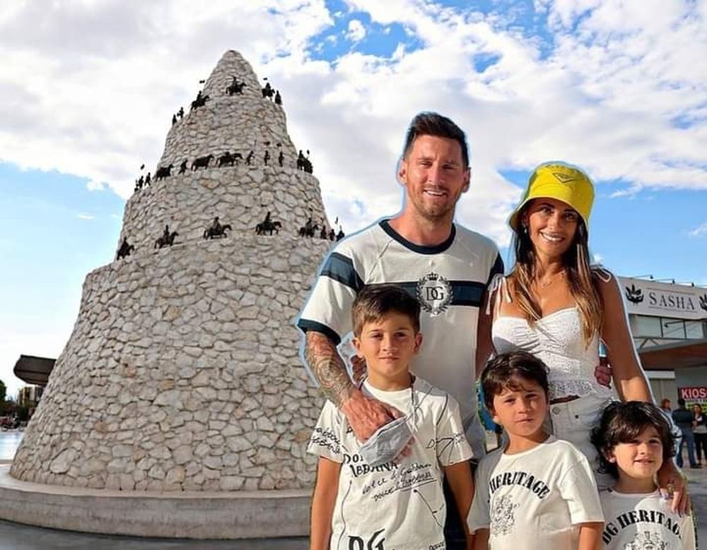 Los desopilantes memes de Messi visitando San Juan