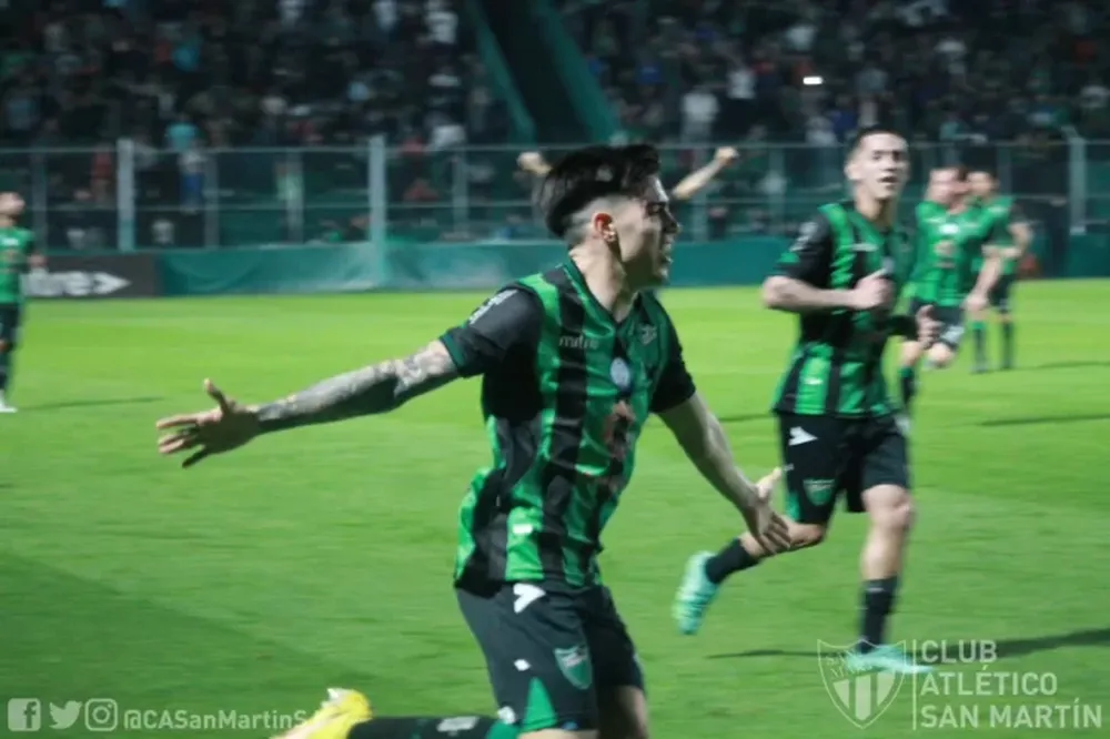 San Martín consiguió un triunfazo ante Brown para llegar nuevamente a la cima