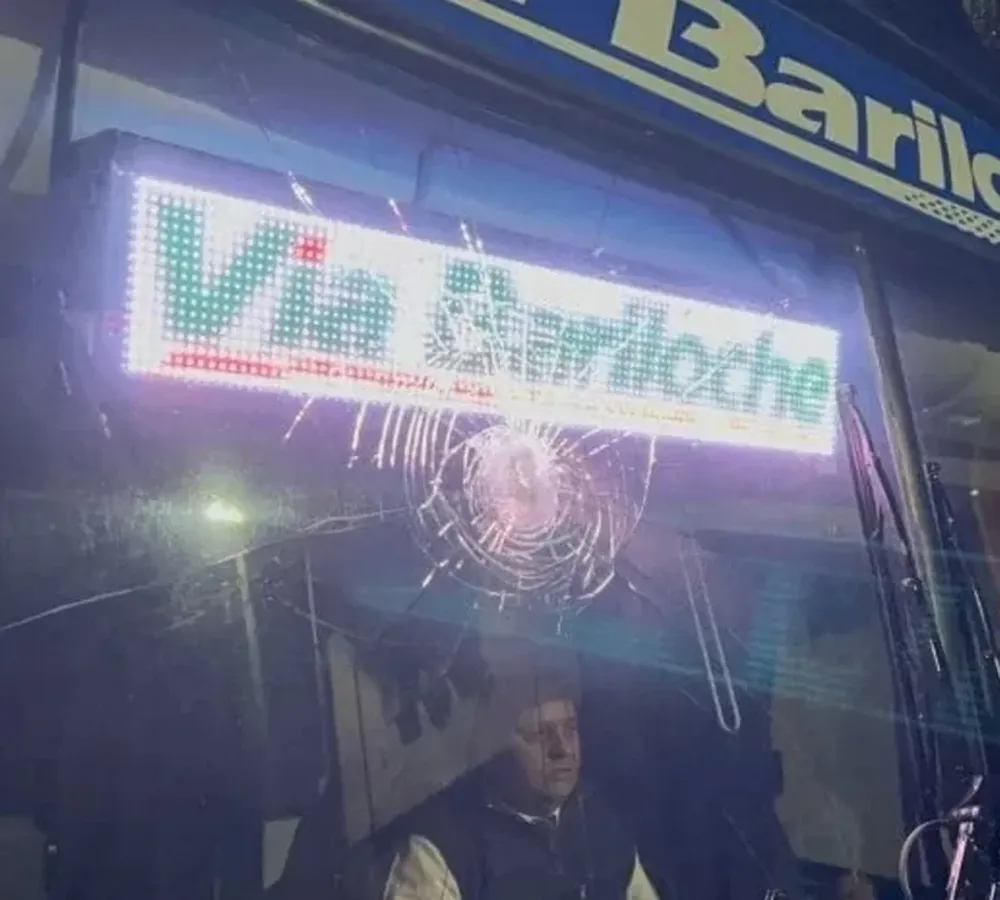 Atacaron al ómnibus