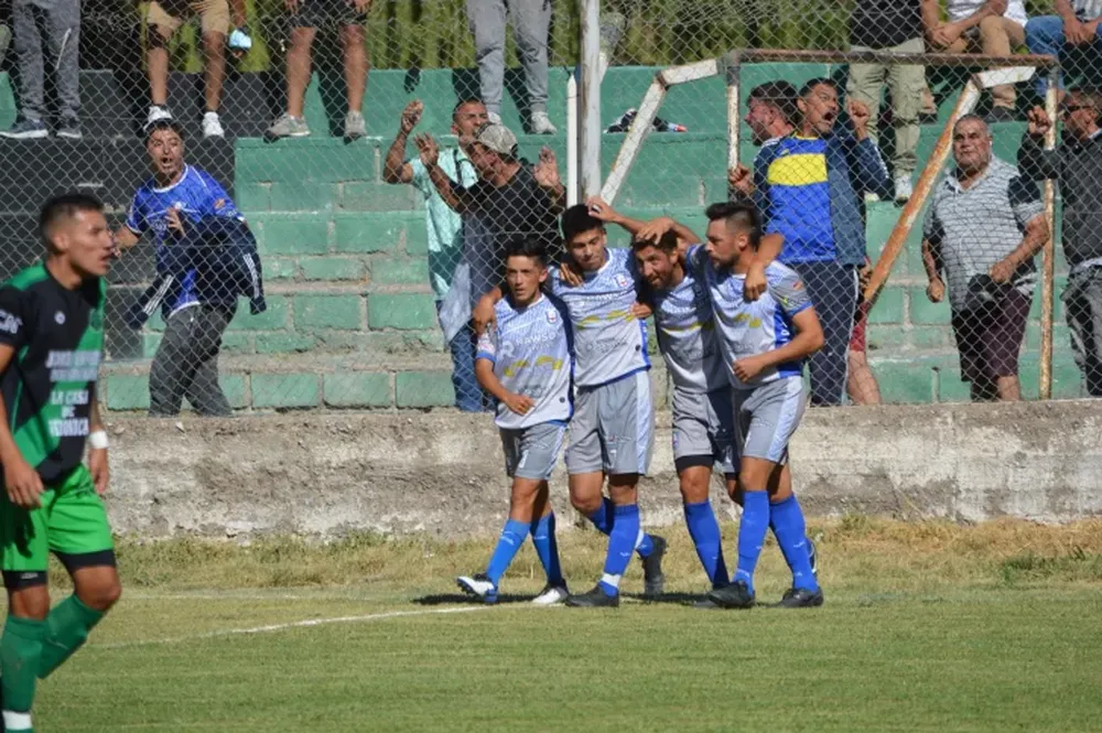 Unión y San Miguel sacaron ventaja en la ida de semifinales