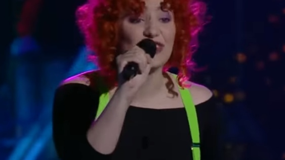 Con un show lleno de halagos, la sanjuanina Emilia Soler pasó a otra instancia de “La Voz”