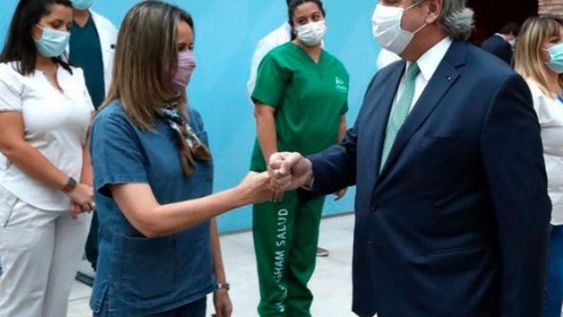 El Gobierno pagará tres bonos de $6.500 a trabajadores de la salud