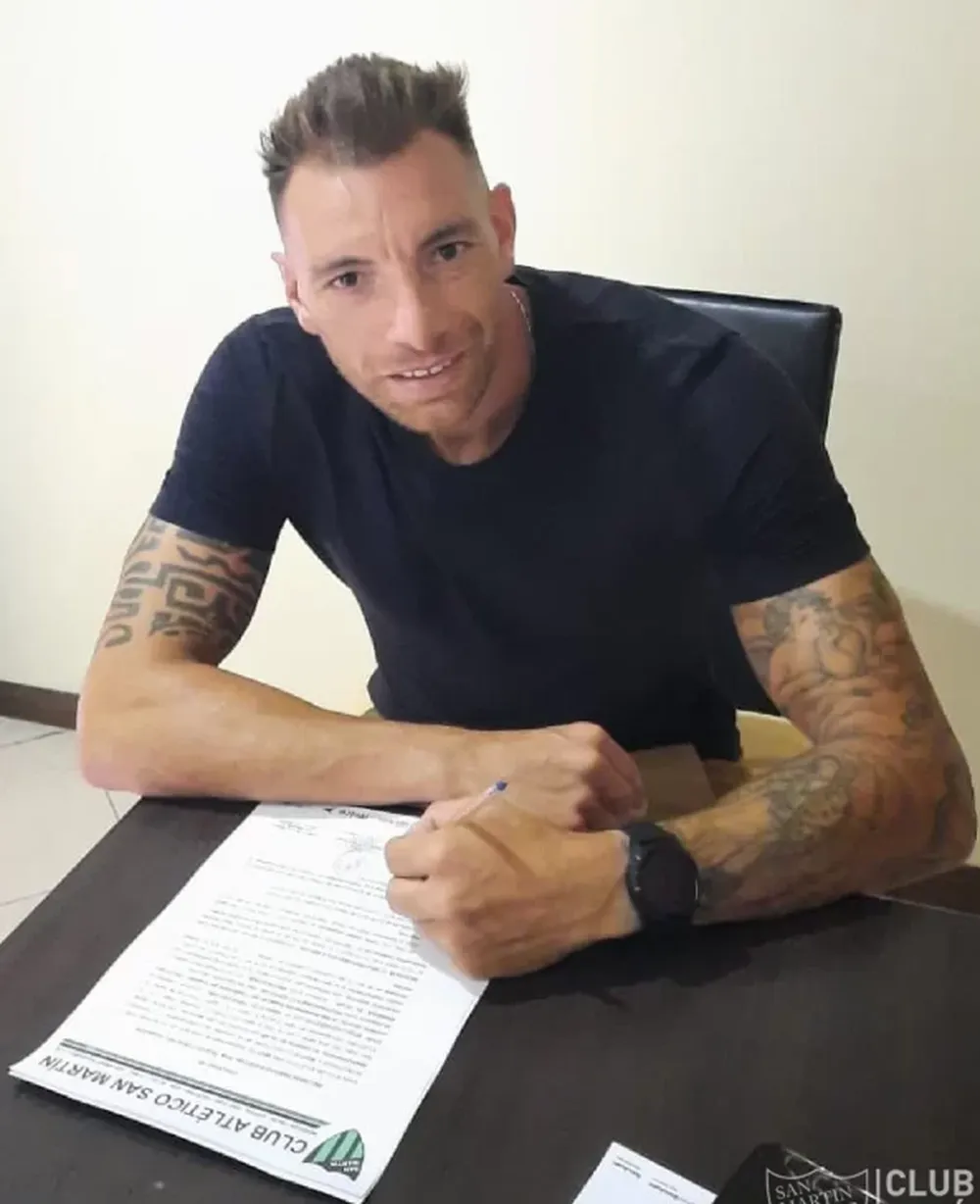 Bottinelli ya firmó para el Verdinegro