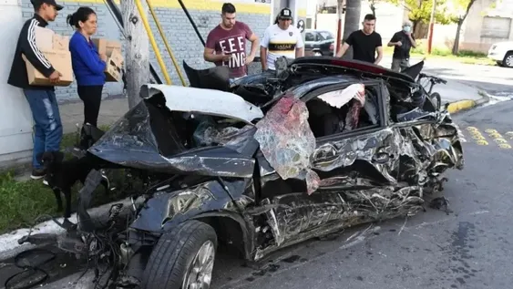 Dos hermanas murieron en un choque