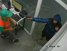 Volvieron a detener al adolescente acusado de haber matado a tiros a un playero en Rosario. Volvieron a detener al adolescente acusado de haber matado a tiros a un playero en Rosario.