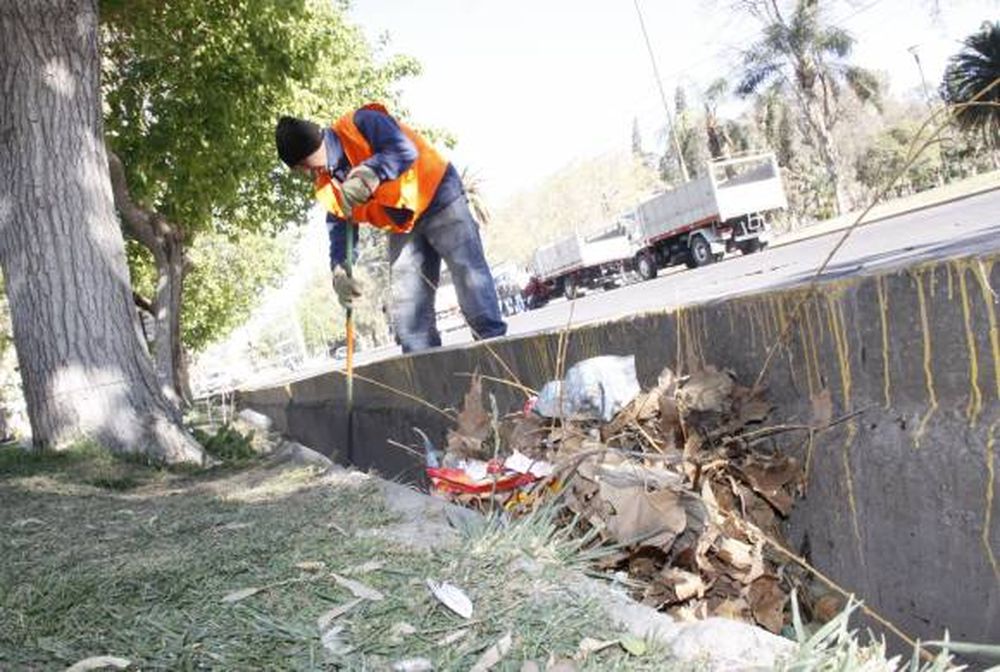 El frío también se notó en la poca basura en el Parque