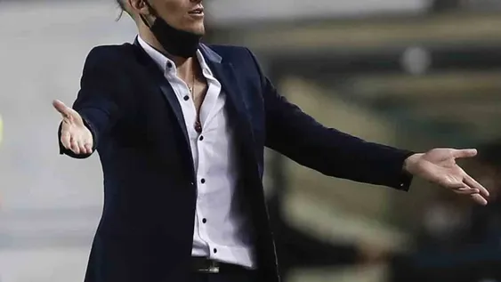 Apareció un candidato inesperado para reemplazar a Beccacece en Racing