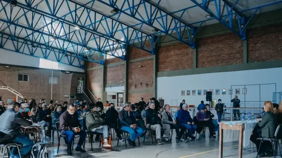 El gobierno reinicia la línea eléctrica que frenaron los vecinos en Calingasta