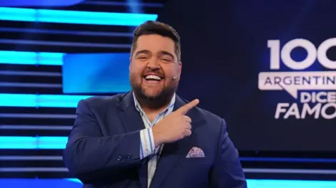 Un fanático de Barassi festejó el cumpleaños y la temática era el conductor