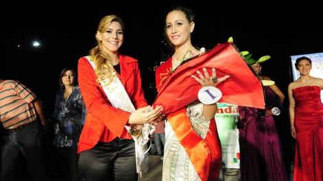 Jimena, elegida ante casi todo su pueblo