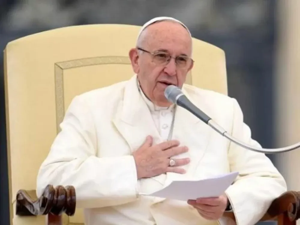 El papa Francisco eliminó el secreto pontificio en los casos de abuso