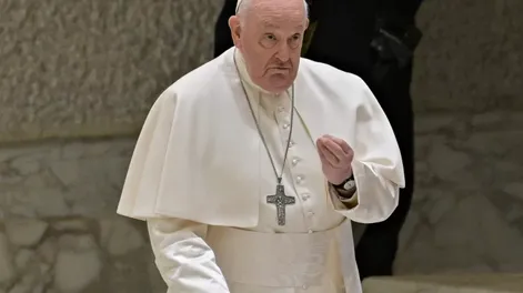 Francisco calificó como “hipocresía” las críticas al documento que avala bendecir a homosexuales