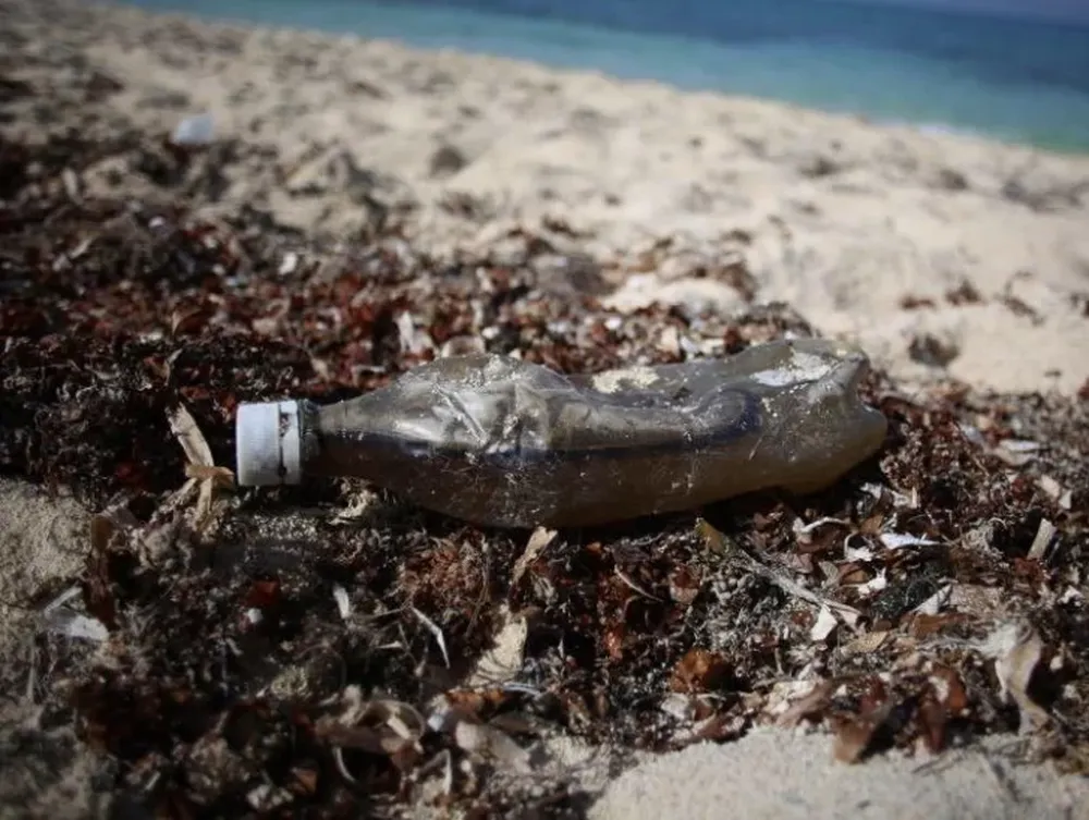 Prohíben los plásticos de un solo uso en los países del Caribe