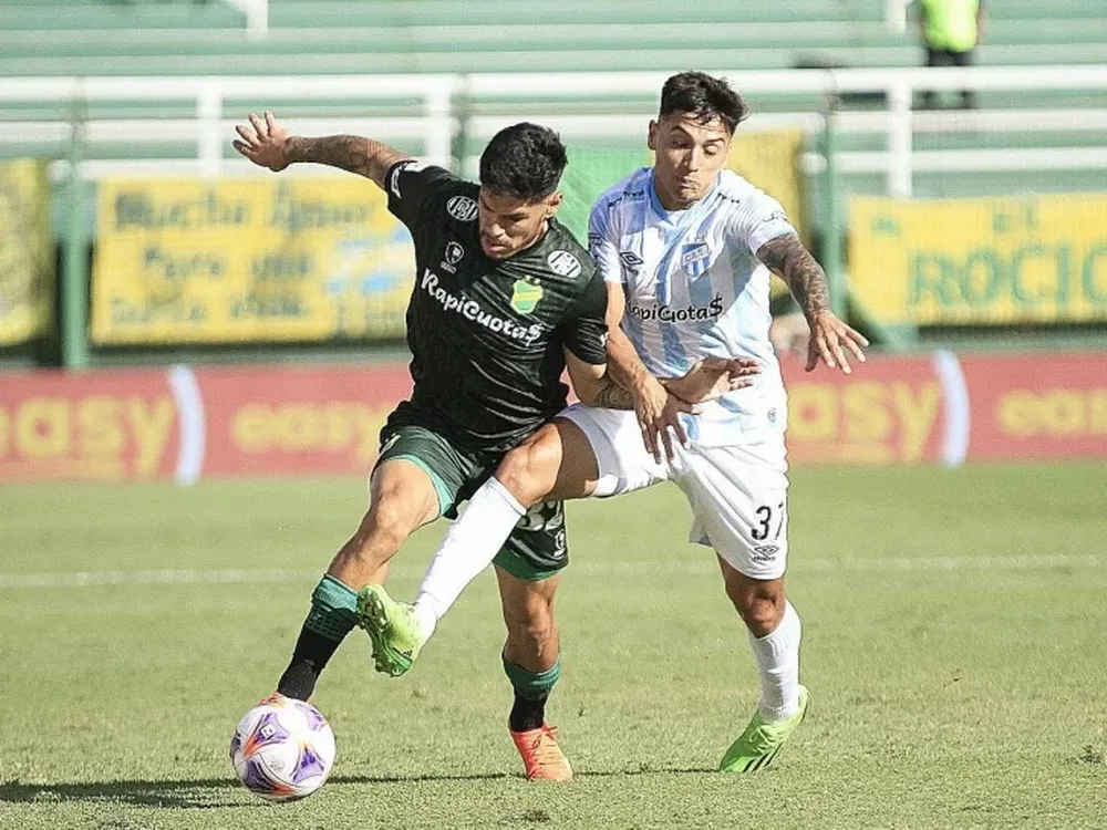 Defensa y Justicia se sube al lote de punteros con una goleada