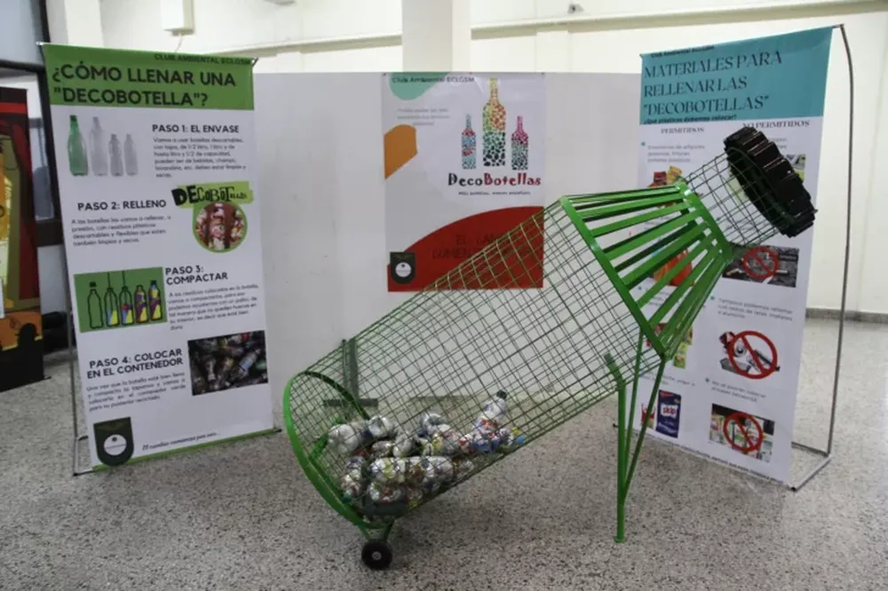 Estudiantes, ecológicos y solidarios