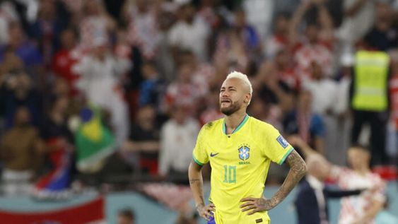 Neymar publicó chats privados con sus compañeros de Brasil