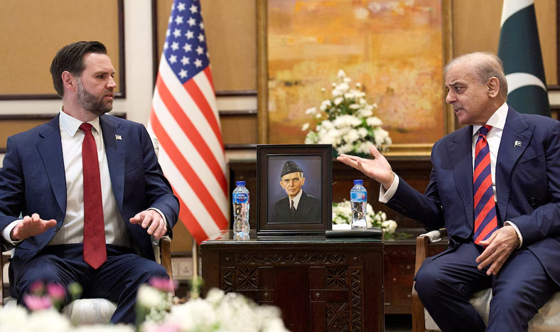 Estados Unidos e Irán buscan llegar a un acuerdo para ponerle fin al conflicto.&nbsp;