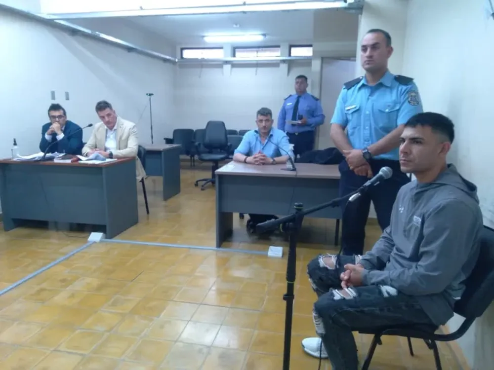 Exequiel Terrera admitió que dejó grave de un disparo a un vecino rival. Deberá cumplir 1 año y 4 meses preso en la cárcel.