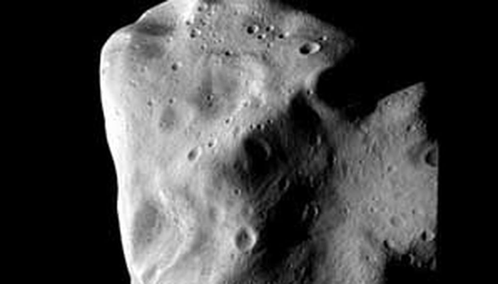 Dos asteroides pasarán hoy cerca de la Tierra