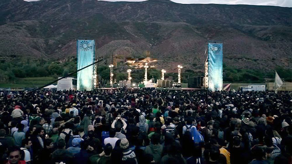 Divididos estrenó en las plataformas el registro de su histórico show en Tilcara de 2010