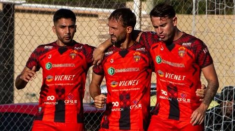 Figura. Gonzalo Klusener llegó con goles a FADEP y cumplió. Unión se prepara para un gran rival.