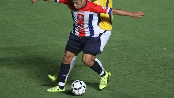 Peñarol avanzó y se cruzará con Pacífico