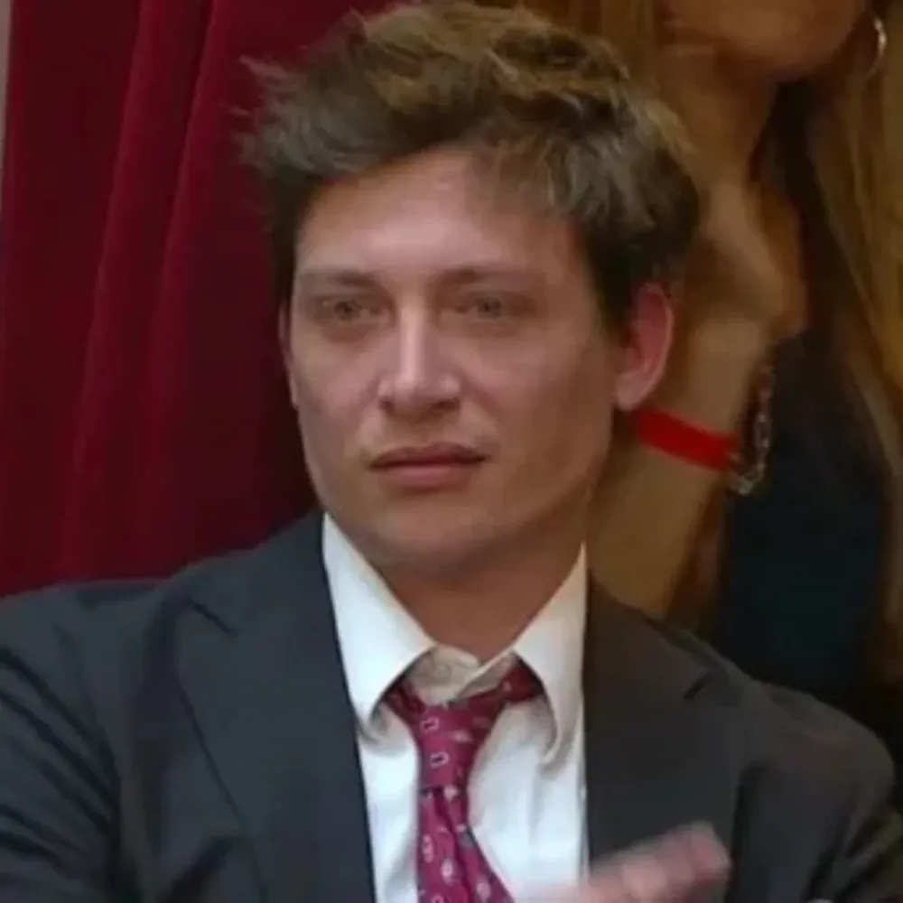 Santiago Caputo estuvo en el Congreso y fue furor en Twitter