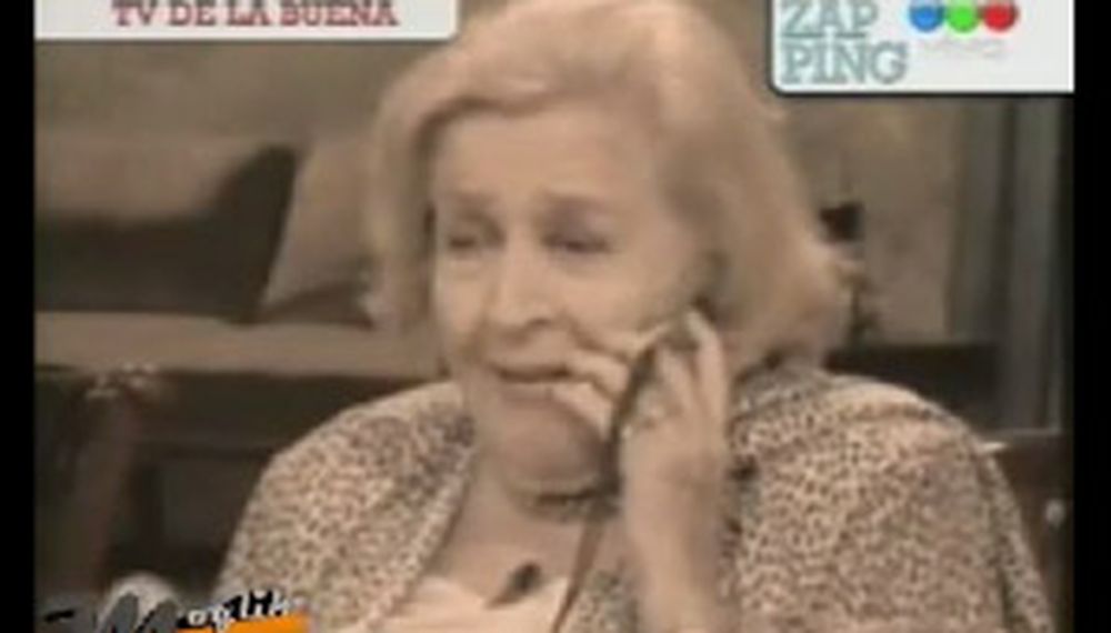Recordando a China: el día que atendió el celular en lo de Mirtha