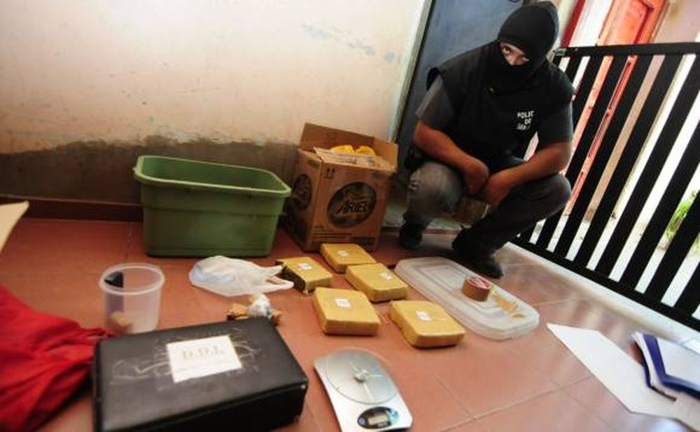 Madre e hija detenidas por 5,550 kilos de marihuana