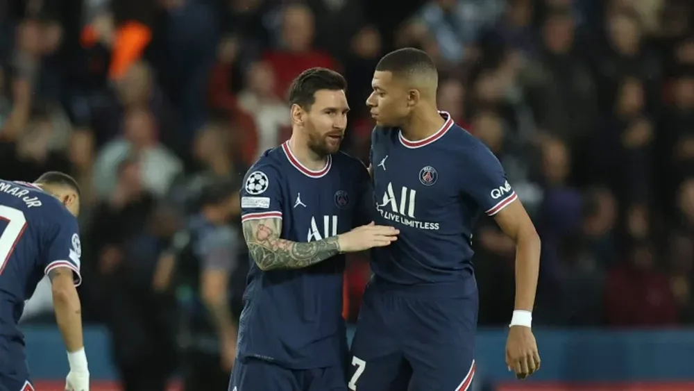 Lionel Messi superó a Mbappé como el futbolista más popular en Francia