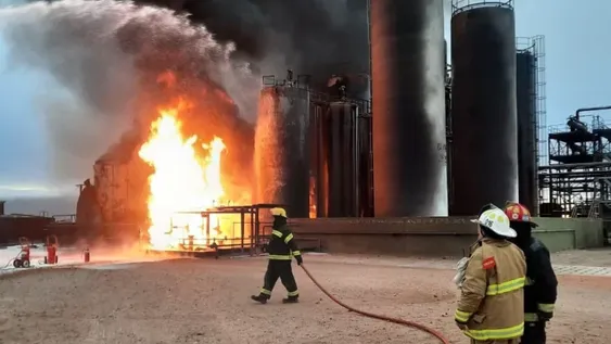 Tres muertos por explosión en una refinería neuquina